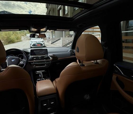 Черный БМВ Х3, объемом двигателя 2 л и пробегом 60 тыс. км за 32000 $, фото 2 на Automoto.ua