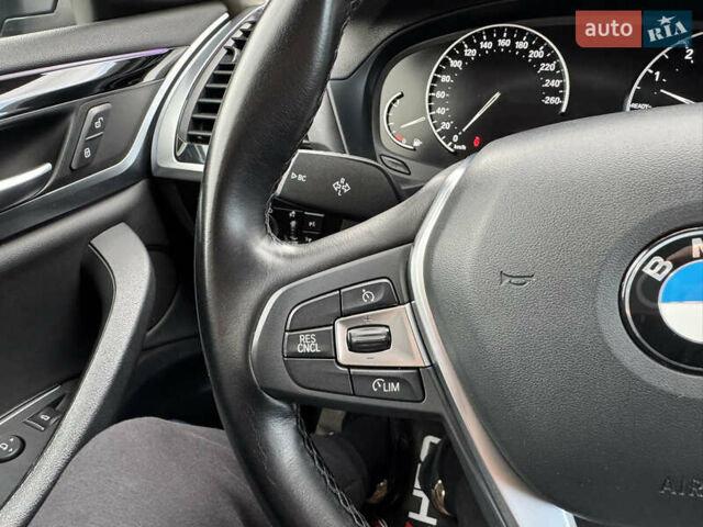 Чорний БМВ Х3, об'ємом двигуна 2 л та пробігом 117 тис. км за 26500 $, фото 54 на Automoto.ua