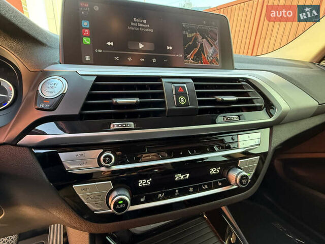 Черный БМВ Х3, объемом двигателя 2 л и пробегом 186 тыс. км за 32999 $, фото 50 на Automoto.ua