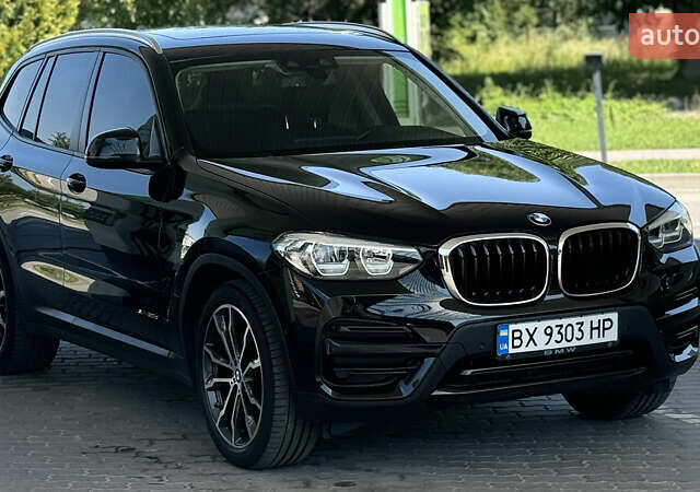 Черный БМВ Х3, объемом двигателя 2 л и пробегом 150 тыс. км за 33500 $, фото 20 на Automoto.ua