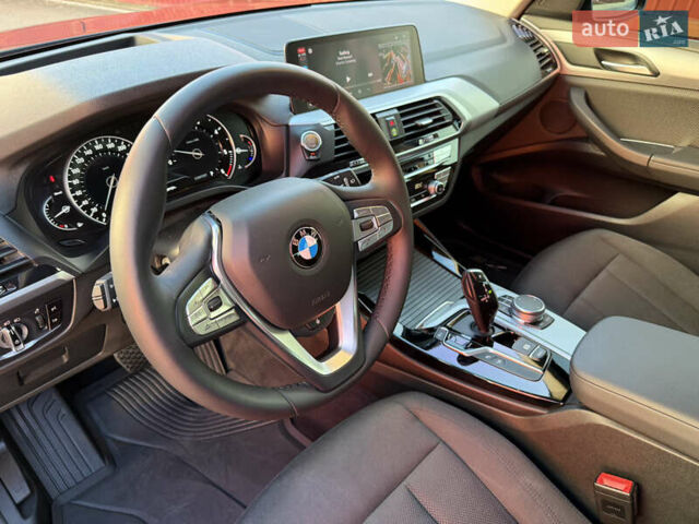 Черный БМВ Х3, объемом двигателя 2 л и пробегом 186 тыс. км за 32999 $, фото 76 на Automoto.ua