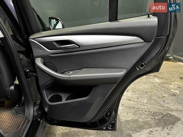 Чорний БМВ Х3, об'ємом двигуна 2 л та пробігом 66 тис. км за 34500 $, фото 45 на Automoto.ua