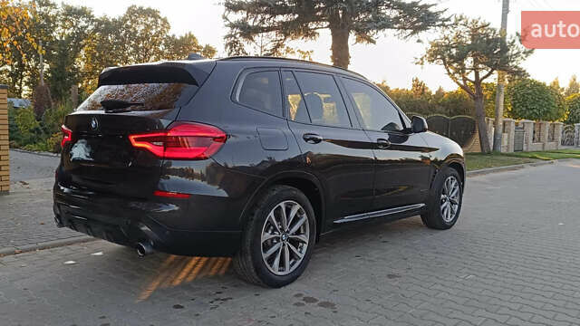 Чорний БМВ Х3, об'ємом двигуна 2 л та пробігом 78 тис. км за 28000 $, фото 5 на Automoto.ua