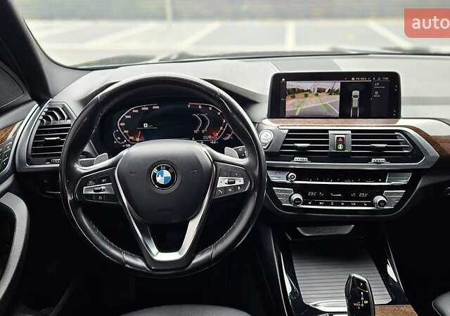 Чорний БМВ Х3, об'ємом двигуна 2 л та пробігом 187 тис. км за 25499 $, фото 70 на Automoto.ua