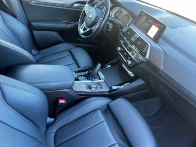 Чорний БМВ Х3, об'ємом двигуна 2 л та пробігом 44 тис. км за 17000 $, фото 8 на Automoto.ua