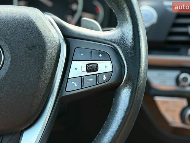 Чорний БМВ Х3, об'ємом двигуна 2 л та пробігом 35 тис. км за 32800 $, фото 12 на Automoto.ua
