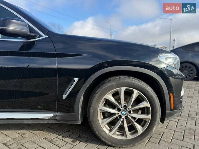 Чорний БМВ Х3, об'ємом двигуна 2 л та пробігом 261 тис. км за 17600 $, фото 4 на Automoto.ua