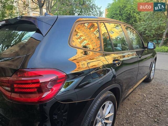 Чорний БМВ Х3, об'ємом двигуна 2 л та пробігом 248 тис. км за 29400 $, фото 6 на Automoto.ua