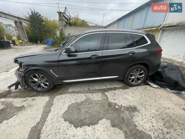 БМВ Х3 2019 в Кропивницком (Кировограде) на Automoto.ua Черный БМВ Х3, объемом двигателя 2.99 л и пробегом 257 тыс. км за 15000 $, фото 4 на Automoto.ua