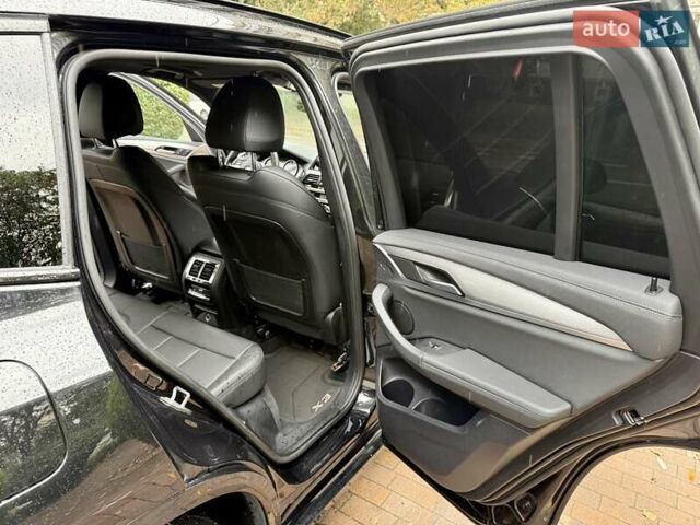 Черный БМВ Х3, объемом двигателя 3 л и пробегом 120 тыс. км за 31700 $, фото 42 на Automoto.ua