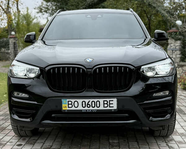 Черный БМВ Х3, объемом двигателя 2 л и пробегом 87 тыс. км за 31500 $, фото 2 на Automoto.ua