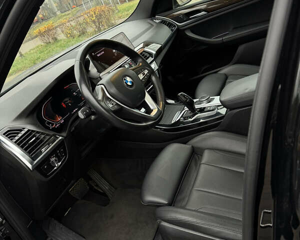 Чорний БМВ Х3, об'ємом двигуна 2 л та пробігом 155 тис. км за 24500 $, фото 1 на Automoto.ua