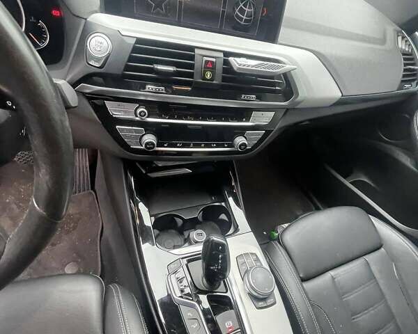 БМВ Х3 2019 в Кропивницком (Кировограде) на Automoto.ua Черный БМВ Х3, объемом двигателя 2.99 л и пробегом 257 тыс. км за 15000 $, фото 10 на Automoto.ua