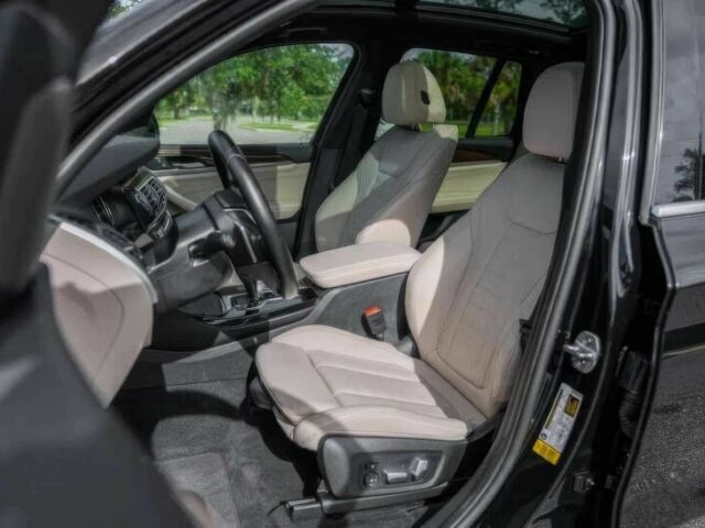 Чорний БМВ Х3, об'ємом двигуна 2 л та пробігом 30 тис. км за 11000 $, фото 8 на Automoto.ua