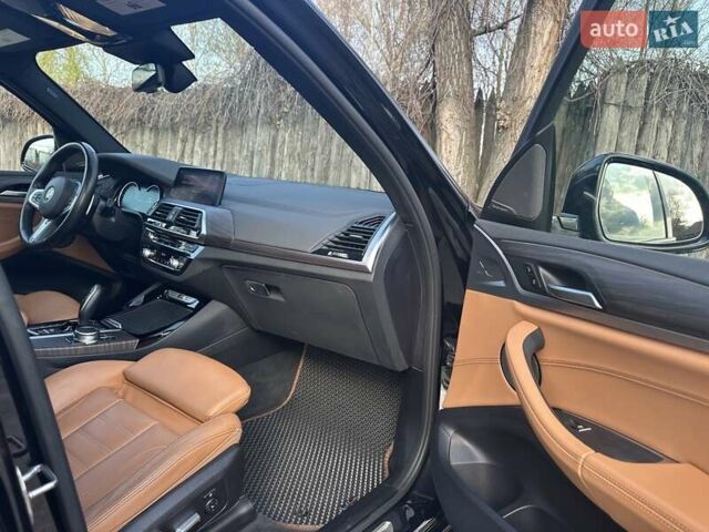 Черный БМВ Х3, объемом двигателя 3 л и пробегом 106 тыс. км за 36999 $, фото 38 на Automoto.ua