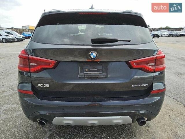 Чорний БМВ Х3, об'ємом двигуна 2 л та пробігом 165 тис. км за 9600 $, фото 5 на Automoto.ua