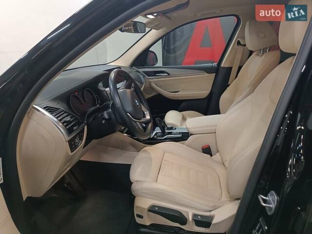 Черный БМВ Х3, объемом двигателя 2 л и пробегом 114 тыс. км за 35900 $, фото 7 на Automoto.ua