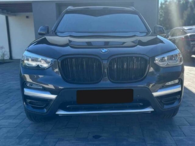 Чорний БМВ Х3, об'ємом двигуна 2 л та пробігом 44 тис. км за 17000 $, фото 1 на Automoto.ua