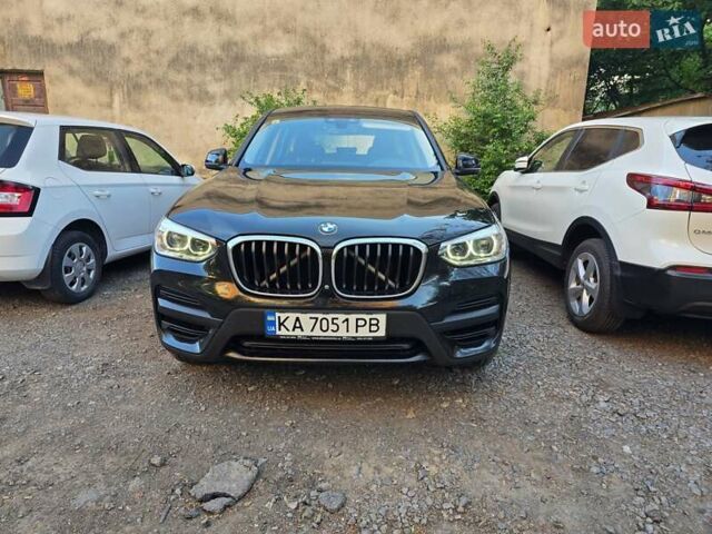 Чорний БМВ Х3, об'ємом двигуна 2 л та пробігом 248 тис. км за 29400 $, фото 1 на Automoto.ua