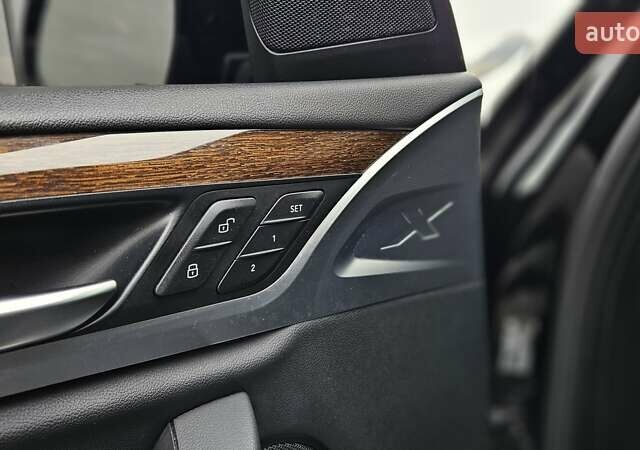 Чорний БМВ Х3, об'ємом двигуна 2 л та пробігом 187 тис. км за 25499 $, фото 67 на Automoto.ua