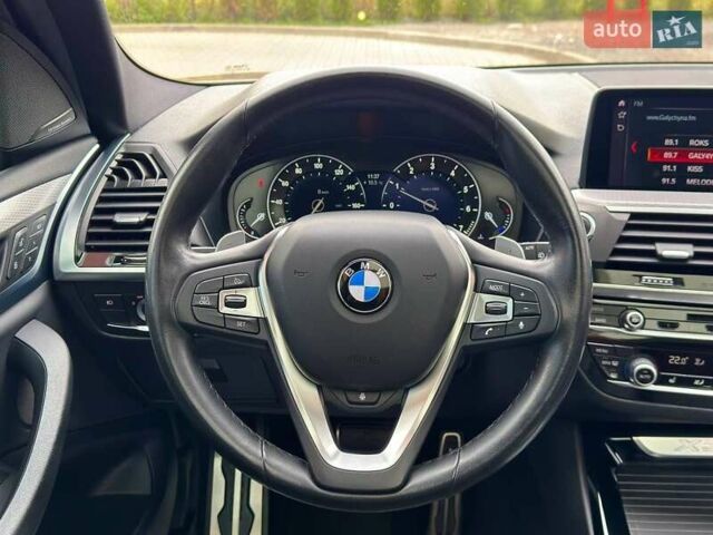 Чорний БМВ Х3, об'ємом двигуна 2 л та пробігом 112 тис. км за 28000 $, фото 17 на Automoto.ua