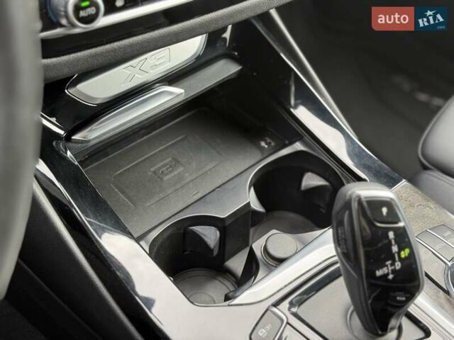 Чорний БМВ Х3, об'ємом двигуна 2 л та пробігом 121 тис. км за 27700 $, фото 114 на Automoto.ua