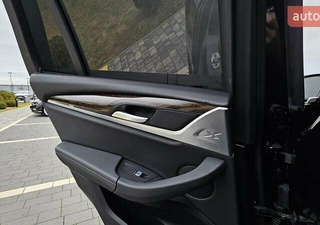 Чорний БМВ Х3, об'ємом двигуна 2 л та пробігом 187 тис. км за 25499 $, фото 77 на Automoto.ua