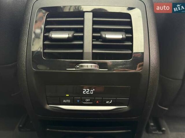 Чорний БМВ Х3, об'ємом двигуна 2 л та пробігом 112 тис. км за 28000 $, фото 11 на Automoto.ua