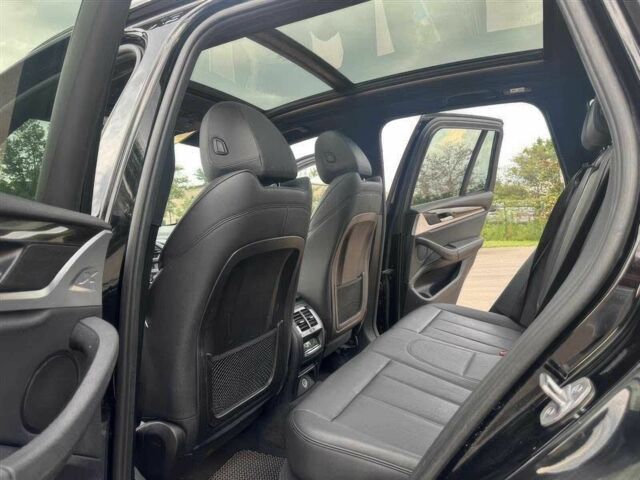 Чорний БМВ Х3, об'ємом двигуна 2 л та пробігом 39 тис. км за 11000 $, фото 12 на Automoto.ua