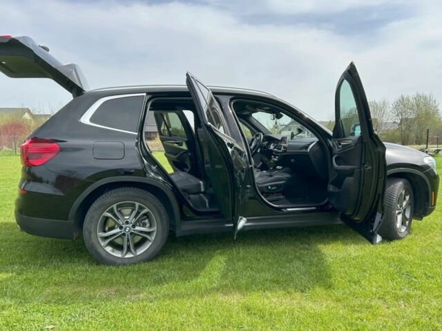 Чорний БМВ Х3, об'ємом двигуна 2 л та пробігом 73 тис. км за 16300 $, фото 8 на Automoto.ua