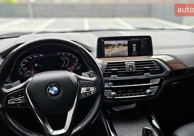 Чорний БМВ Х3, об'ємом двигуна 2 л та пробігом 187 тис. км за 25499 $, фото 71 на Automoto.ua