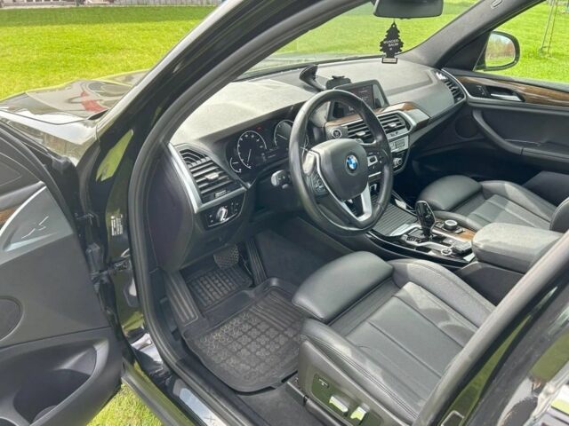 Чорний БМВ Х3, об'ємом двигуна 2 л та пробігом 73 тис. км за 16300 $, фото 14 на Automoto.ua