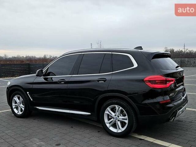 Чорний БМВ Х3, об'ємом двигуна 2 л та пробігом 187 тис. км за 25499 $, фото 29 на Automoto.ua