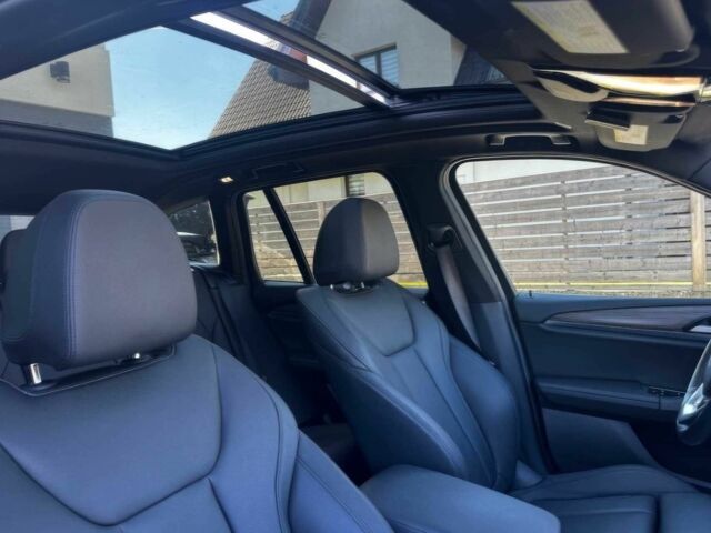 Чорний БМВ Х3, об'ємом двигуна 2 л та пробігом 44 тис. км за 17000 $, фото 9 на Automoto.ua