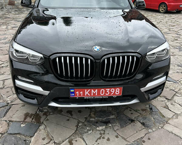 Черный БМВ Х3, объемом двигателя 2 л и пробегом 206 тыс. км за 25250 $, фото 1 на Automoto.ua
