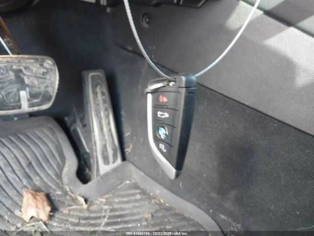 Чорний БМВ Х3, об'ємом двигуна 2 л та пробігом 85 тис. км за 8500 $, фото 10 на Automoto.ua