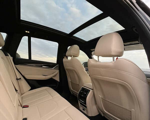 Черный БМВ Х3, объемом двигателя 2 л и пробегом 200 тыс. км за 23900 $, фото 28 на Automoto.ua