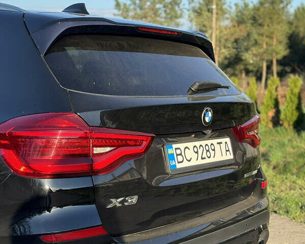 Черный БМВ Х3, объемом двигателя 2 л и пробегом 92 тыс. км за 25000 $, фото 3 на Automoto.ua