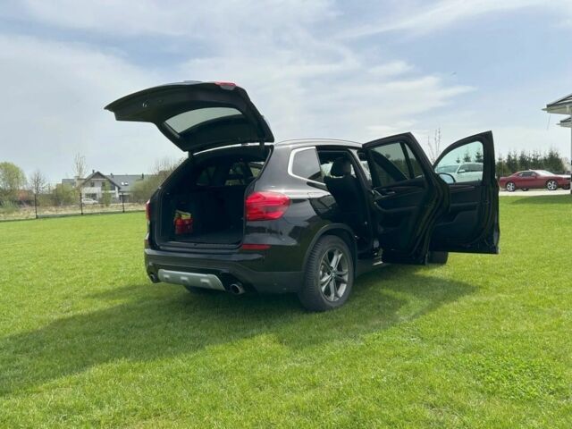 Чорний БМВ Х3, об'ємом двигуна 2 л та пробігом 73 тис. км за 16300 $, фото 9 на Automoto.ua