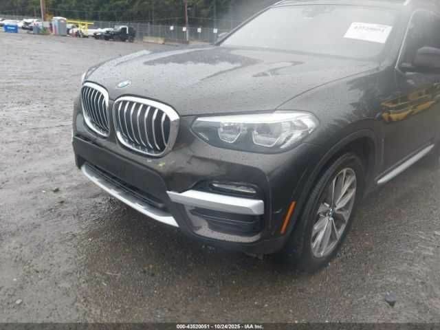 Черный БМВ Х3, объемом двигателя 2 л и пробегом 61 тыс. км за 7000 $, фото 18 на Automoto.ua