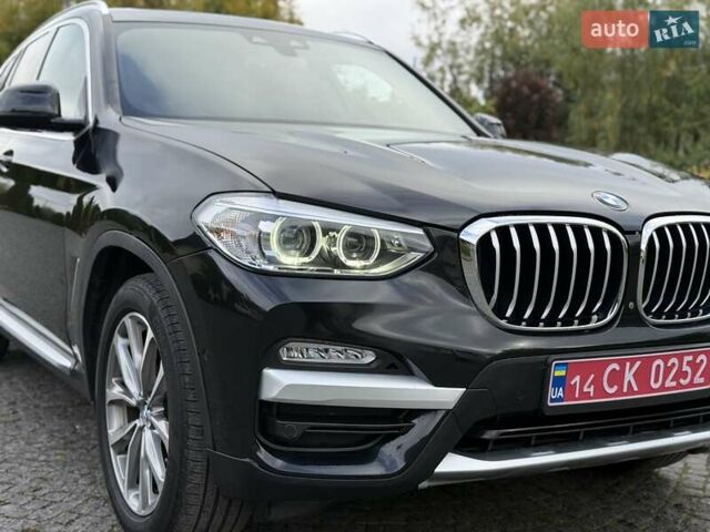 Чорний БМВ Х3, об'ємом двигуна 2 л та пробігом 121 тис. км за 27700 $, фото 12 на Automoto.ua