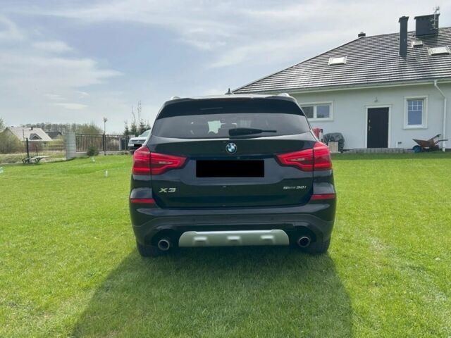 Чорний БМВ Х3, об'ємом двигуна 2 л та пробігом 73 тис. км за 16300 $, фото 6 на Automoto.ua