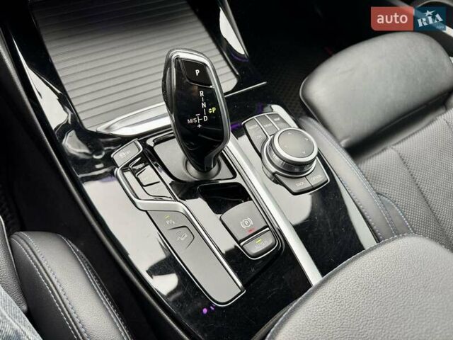 Черный БМВ Х3, объемом двигателя 2 л и пробегом 90 тыс. км за 38900 $, фото 61 на Automoto.ua