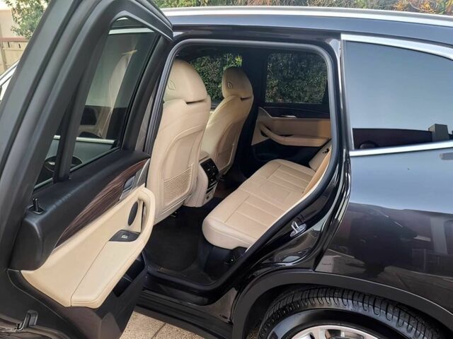 Черный БМВ Х3, объемом двигателя 2 л и пробегом 47 тыс. км за 10000 $, фото 12 на Automoto.ua