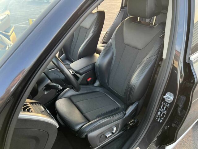 Черный БМВ Х3, объемом двигателя 2 л и пробегом 140 тыс. км за 35500 $, фото 8 на Automoto.ua