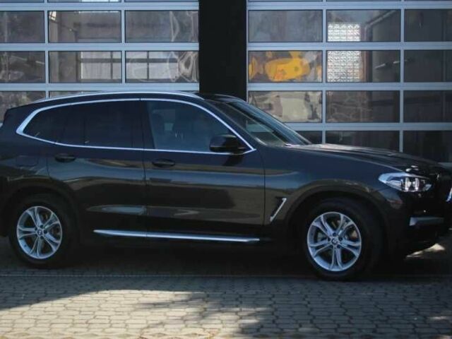 Черный БМВ Х3, объемом двигателя 2 л и пробегом 46 тыс. км за 22800 $, фото 2 на Automoto.ua