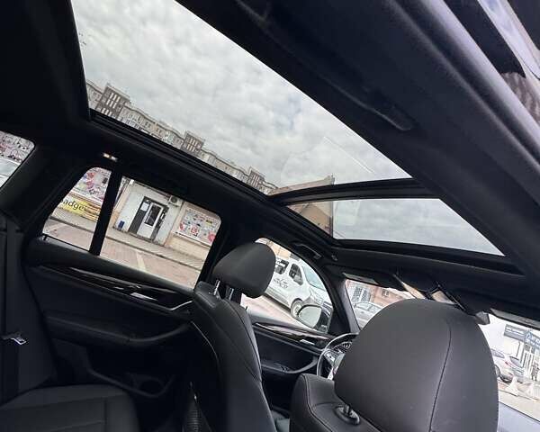 БМВ Х3 2020 у Ирпене на Automoto.ua Чорний БМВ Х3, об'ємом двигуна 2 л та пробігом 64 тис. км за 44500 $, фото 6 на Automoto.ua