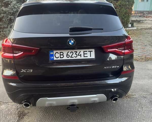 Чорний БМВ Х3, об'ємом двигуна 2 л та пробігом 144 тис. км за 39800 $, фото 4 на Automoto.ua