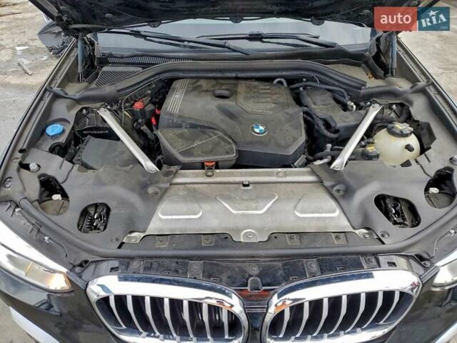 Чорний БМВ Х3, об'ємом двигуна 2 л та пробігом 83 тис. км за 9800 $, фото 11 на Automoto.ua