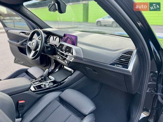 Черный БМВ Х3, объемом двигателя 2 л и пробегом 90 тыс. км за 38900 $, фото 49 на Automoto.ua